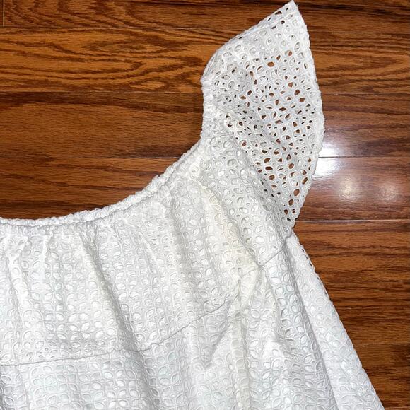 NWT Lauren James White Reagan Eyelet Ruffle One Shoulder Top Size Small - Picture 7 of 11